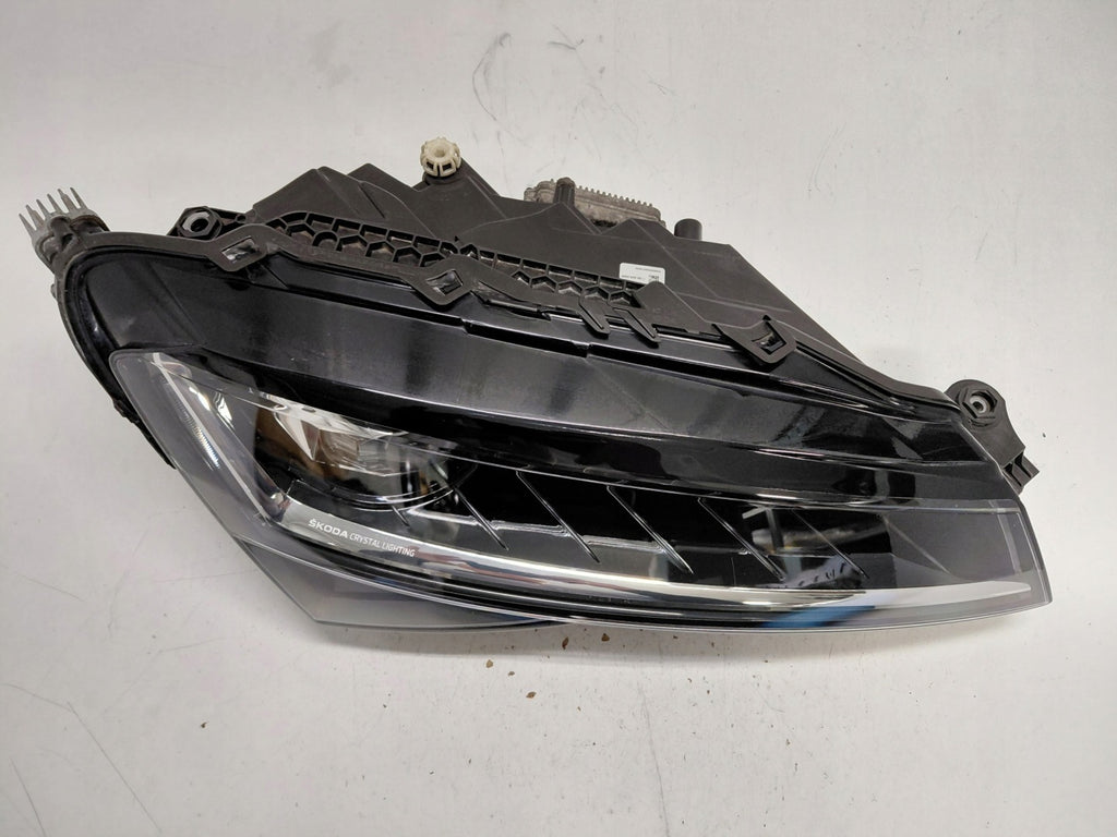Frontscheinwerfer Skoda Superb III 3V1941016D Full LED Rechts Headlight SCH8979850955cy