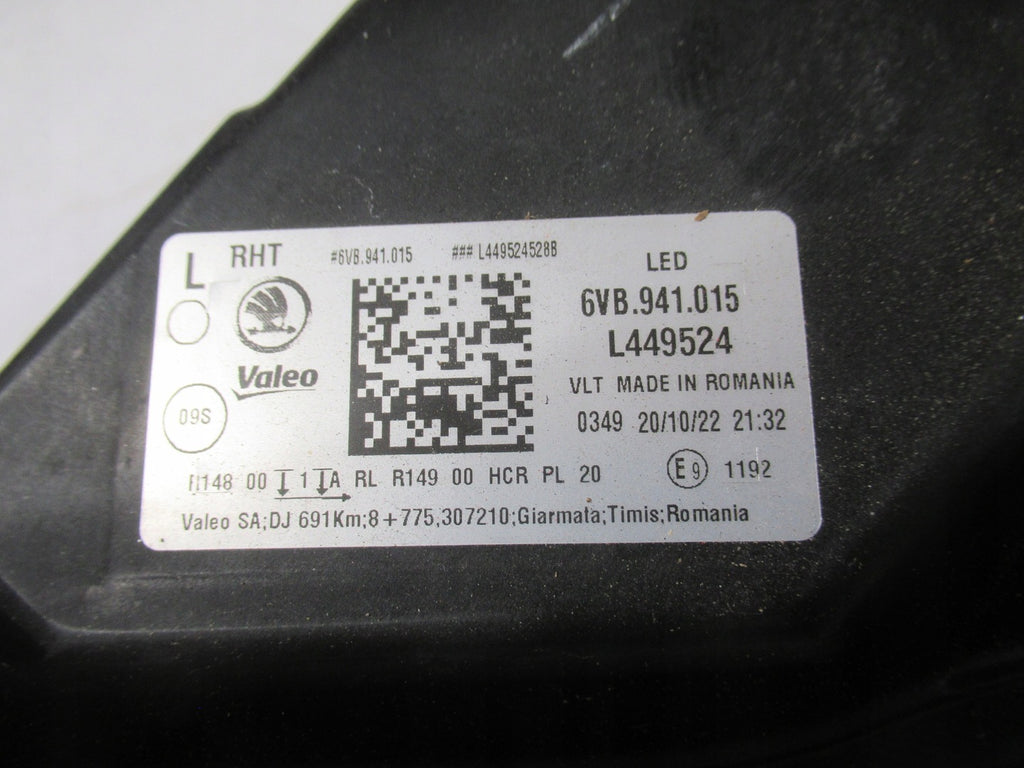 Frontscheinwerfer Skoda Fabia I 6VB941015 LED Ein Stück (Rechts oder Links)