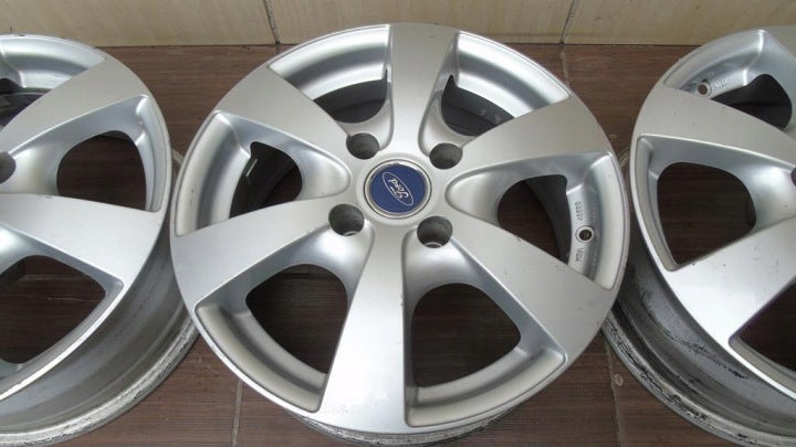 4x Alufelge 15 Zoll 6.0" 4x108 26ET Rim Wheel FEL4135644533um