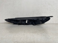 Load image into Gallery viewer, Frontscheinwerfer Hyundai Kona 92208J9000 Rechts Scheinwerfer Headlight SCH2896283764fv