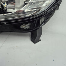 Load image into Gallery viewer, Frontscheinwerfer Renault Scenic 260607230R Links Scheinwerfer Headlight SCH1555537980op