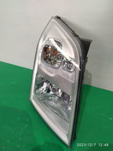 Laden Sie das Bild in den Galerie-Viewer, Frontscheinwerfer Ford Transit 6C11-13W029-CD Rechts Scheinwerfer Headlight