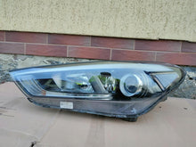 Laden Sie das Bild in den Galerie-Viewer, Frontscheinwerfer Hyundai Tucson 92101-D7100 LED Links Scheinwerfer Headlight