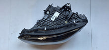 Laden Sie das Bild in den Galerie-Viewer, Frontscheinwerfer Mercedes-Benz Eqe A2959069700 LED Links Scheinwerfer Headlight SCH6041569244zf