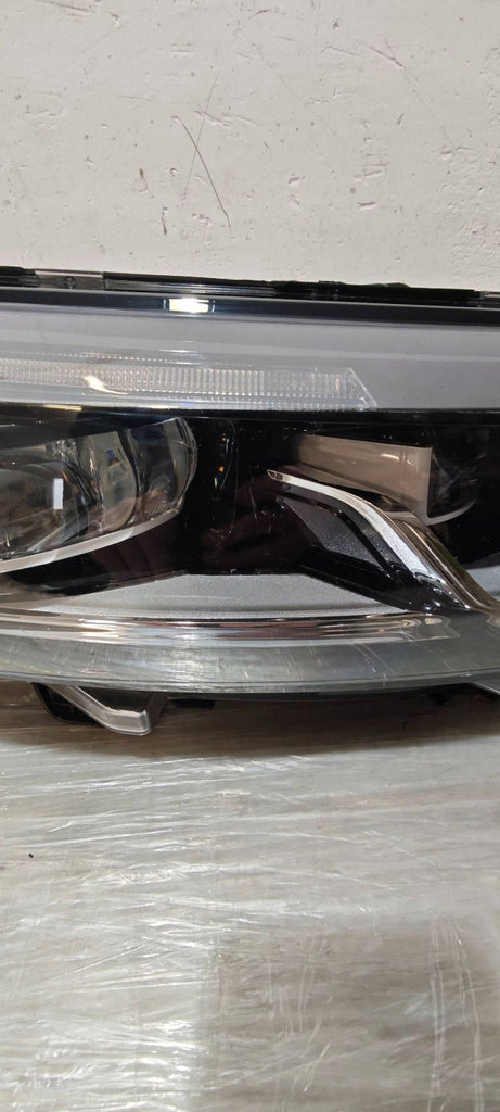 Frontscheinwerfer Renault Espace V 260106724R LED Rechts Scheinwerfer Headlight SCH9365431403jk