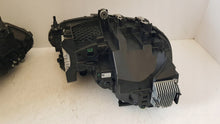 Laden Sie das Bild in den Galerie-Viewer, Frontscheinwerfer BMW 2 G42 8083635 8083636 LED Ein Satz Scheinwerfer Headlight SCH9093136193li