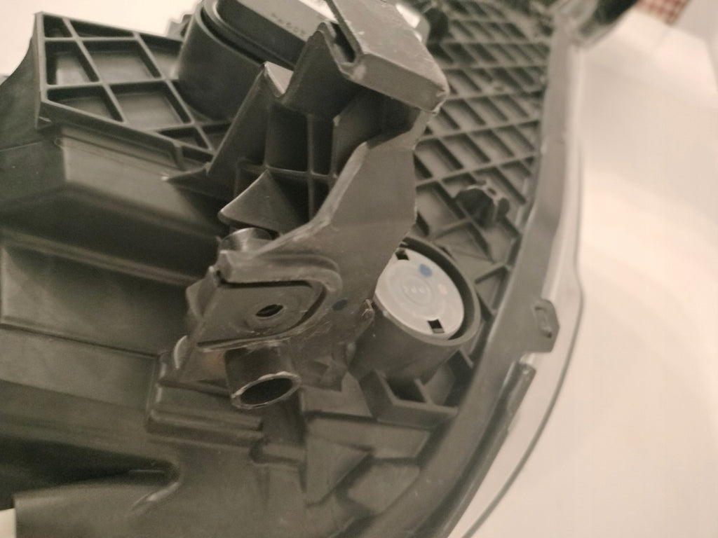 Frontscheinwerfer Ford Kuga GV4113D154 GV4113D155 Ein Stück (Rechts oder Links) SCH3687948236sz