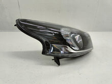 Laden Sie das Bild in den Galerie-Viewer, Frontscheinwerfer Opel Vivaro B 95527870 FALSE Scheinwerfer Headlight SCH5284151424pf