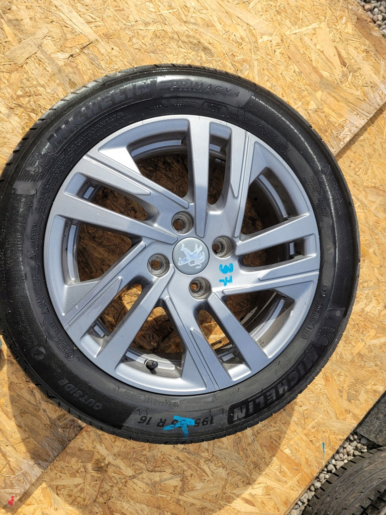 1x Alufelge 16 Zoll 6.5" 4x108 38ET 9825165280 Peugeot Rim Wheel FEL9286527131sa