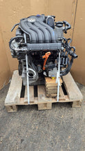 Laden Sie das Bild in den Galerie-Viewer, Motor Skoda VW BSX 2.0 109PS 80kW 143TKm 2008 Benzin Engine Komplett