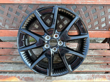 Laden Sie das Bild in den Galerie-Viewer, 1x Alufelge 17 Zoll 6.5&quot; 5x100 50ET Toyota Yaris Rim Wheel
