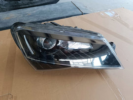 Frontscheinwerfer Skoda Superb III 3V1941016B Xenon Rechts Headlight