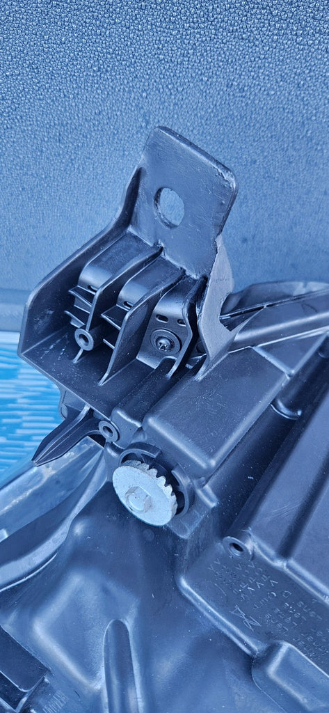 Frontscheinwerfer Renault Zoe 260102384R Rechts Scheinwerfer Headlight SCH3407507190lv