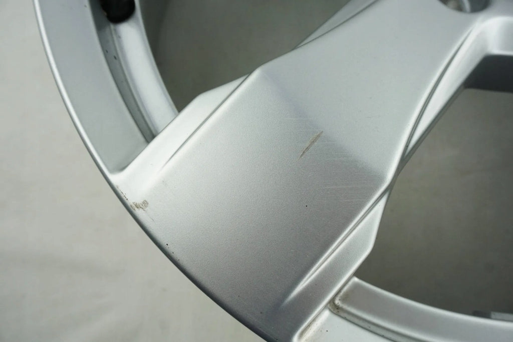 1x Alufelge 17 Zoll 7.5" 5x108 50ET Glanz Silber 31423850 Volvo Xc60 Xc40