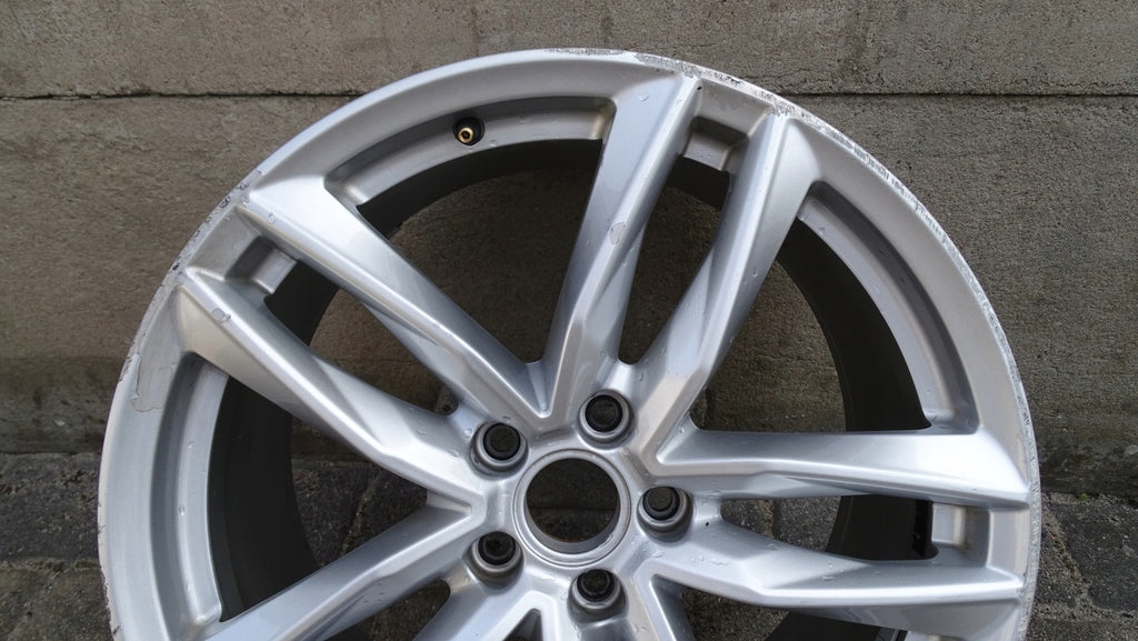 1x Alufelge 19 Zoll 9.0" 5x112 52ET 8S0601025QR Audi Tt Rim Wheel