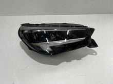 Laden Sie das Bild in den Galerie-Viewer, Frontscheinwerfer Opel Corsa F 39162654 LED Rechts Scheinwerfer Headlight SCH5960480861ro
