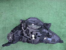 Laden Sie das Bild in den Galerie-Viewer, Frontscheinwerfer Renault Arkana 260107780R LED Rechts Scheinwerfer Headlight SCH5508183391sq