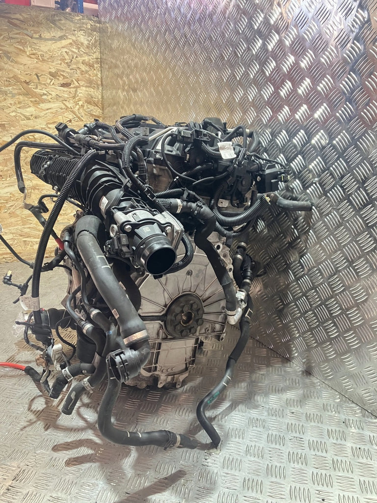 Motor BMW X1 F48 B48A20A 2.0 120TKm Benzin Engine Komplett
