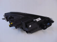 Load image into Gallery viewer, Frontscheinwerfer VW Taigo 2G7941005A LED Ein Stück (Rechts oder Links)