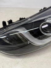Laden Sie das Bild in den Galerie-Viewer, Frontscheinwerfer Hyundai I30 92101A6020 Links Scheinwerfer Headlight SCH1941209397hr