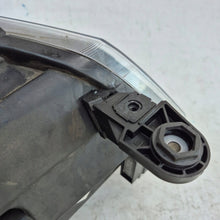 Laden Sie das Bild in den Galerie-Viewer, Frontscheinwerfer Seat Ateca 575941007D Full LED Ein Stück (Rechts oder Links)