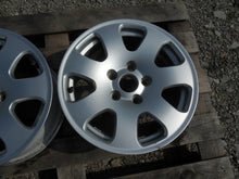 Load image into Gallery viewer, 1x Alufelge 15 Zoll 7.0&quot; 5x112 Audi A4 Rim Wheel