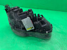 Load image into Gallery viewer, Frontscheinwerfer BMW 7 E65 E66 Xenon Links Scheinwerfer Headlight SCH8836110366bw