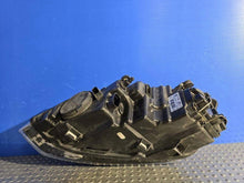 Load image into Gallery viewer, Frontscheinwerfer VW Polo IV 6R1941016E Rechts Scheinwerfer Headlight