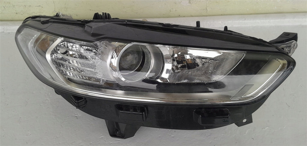 Frontscheinwerfer Ford Mondeo ES73-13W029-GD Rechts Scheinwerfer Headlight