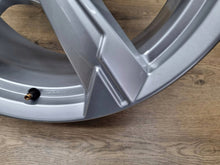 Load image into Gallery viewer, 1x Alufelge 18 Zoll 8.0" 5x112 39ET Glanz Silber 4K0601025D Audi A6 Rim Wheel FEL4319981628du