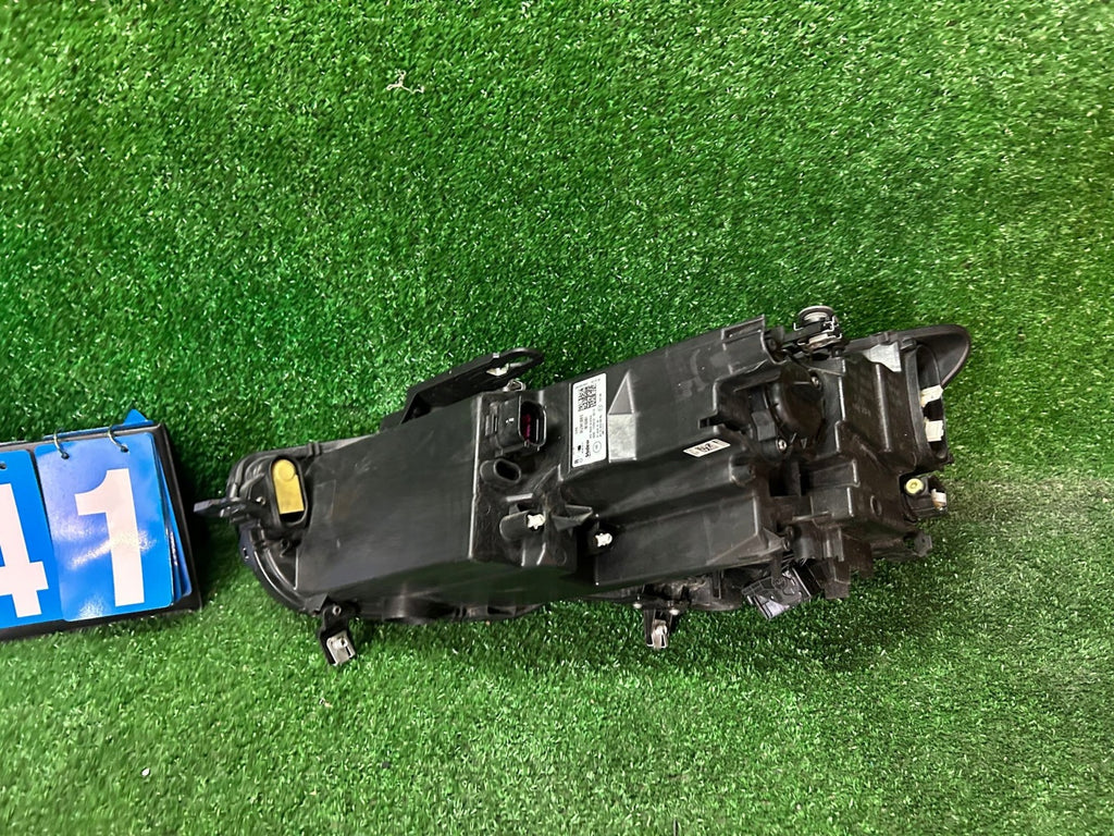 Frontscheinwerfer Seat Leon CSC20663 Rechts Scheinwerfer Headlight SCH9788666051br