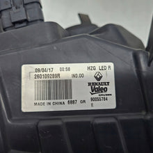 Load image into Gallery viewer, Frontscheinwerfer Renault Koleos II 260109289R LED Rechts Scheinwerfer Headlight SCH6763970711es