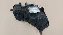 Laden Sie das Bild in den Galerie-Viewer, Frontscheinwerfer Mercedes-Benz W211 A2118205161 Links Scheinwerfer Headlight SCH5118140465jf