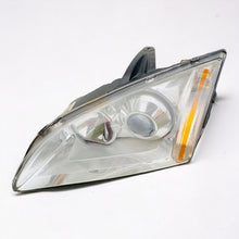 Laden Sie das Bild in den Galerie-Viewer, Frontscheinwerfer Ford Focus 4M5113101FD Xenon Links Scheinwerfer Headlight