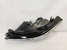 Laden Sie das Bild in den Galerie-Viewer, Frontscheinwerfer VW Golf VIII 5H1941035J 5H1941036J LED Links Headlight SCH1247280711wi