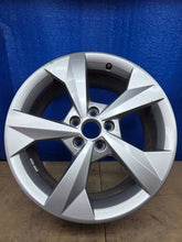 Laden Sie das Bild in den Galerie-Viewer, 1x Alufelge 18 Zoll 8Y0601025CP Audi A3 Rim Wheel FEL5503727455ab