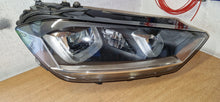 Load image into Gallery viewer, Frontscheinwerfer VW Golf Sportsvan 517941034B Xenon Rechts Headlight SCH3200444663vd