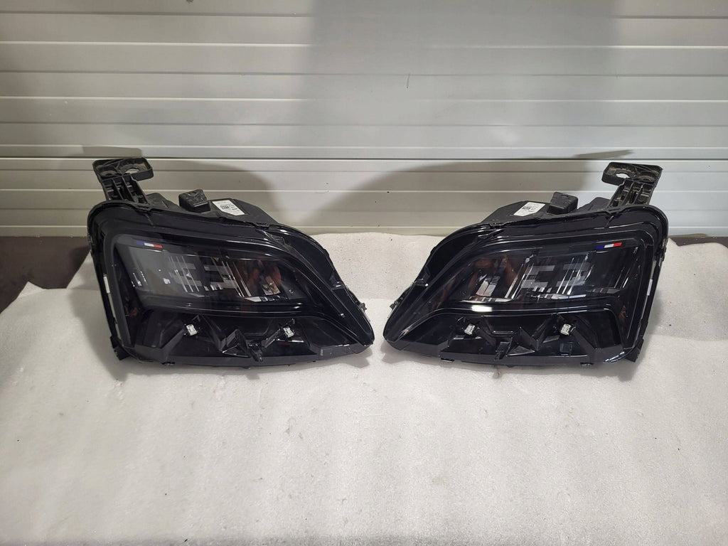 Frontscheinwerfer Renault 5 260104669R 260601570 Ein Satz Scheinwerfer Headlight SCH8628234726uc