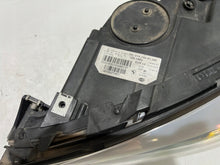 Laden Sie das Bild in den Galerie-Viewer, Frontscheinwerfer BMW 5 F07 1EL010130-5 Xenon Ein Stück (Rechts oder Links) SCH5914204138ss