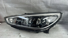 Load image into Gallery viewer, Frontscheinwerfer Hyundai I30 92101-G4020 LED Links Scheinwerfer Headlight