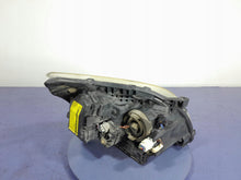 Laden Sie das Bild in den Galerie-Viewer, Frontscheinwerfer Toyota Avensis 328715-05-44 Links Scheinwerfer Headlight SCH9321727757hx