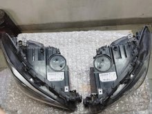 Laden Sie das Bild in den Galerie-Viewer, Frontscheinwerfer BMW 5 F11 F10 A8731713205 0110822200217024 Ein Satz Headlight SCH2386333891ou