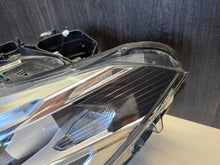 Laden Sie das Bild in den Galerie-Viewer, Frontscheinwerfer BMW X1 F48 7495003-01 LED Links Scheinwerfer Headlight SCH7873425335pq