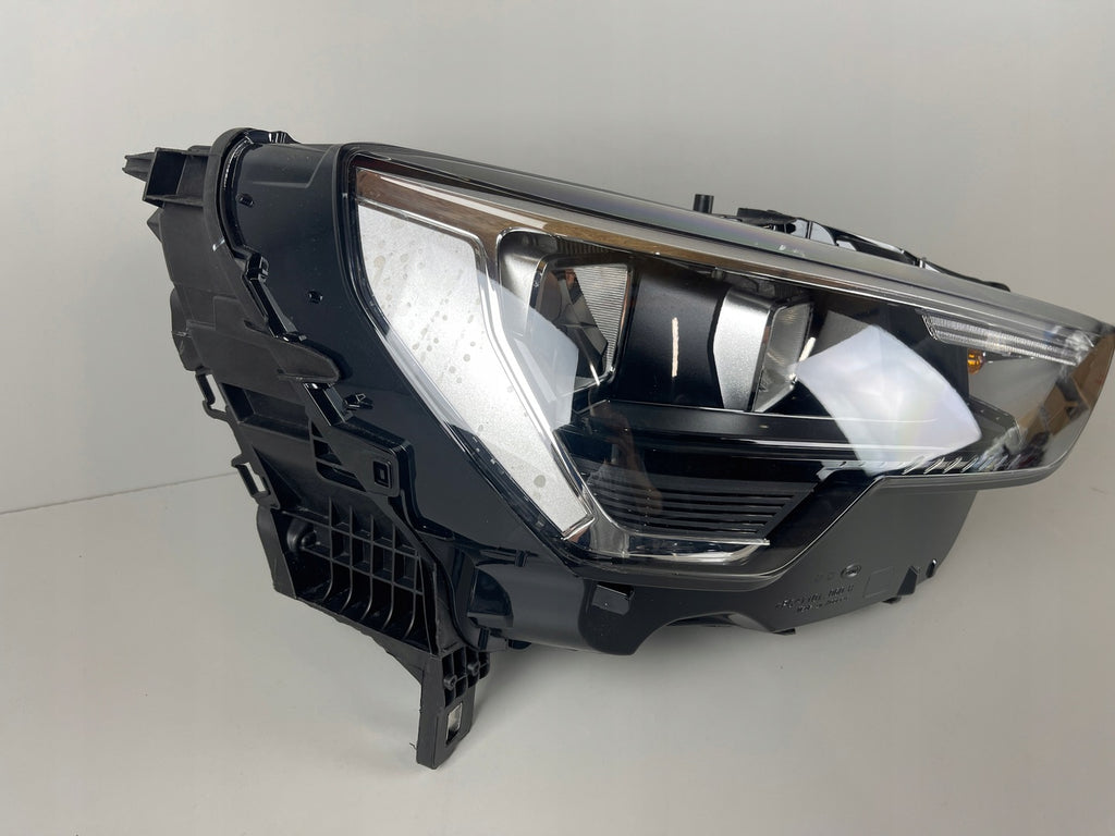 Frontscheinwerfer Audi Q3 83A941012 Full LED Rechts Scheinwerfer Headlight