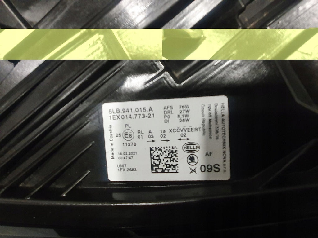 Frontscheinwerfer Skoda Enyaq 5LB941015A LED Links Scheinwerfer Headlight