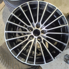 1x Alufelge 18 Zoll 8.0