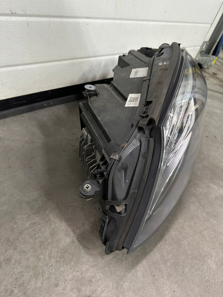 Frontscheinwerfer Mercedes-Benz W222 A2229068602 Ein Stück (Rechts oder Links) SCH6422366689sg