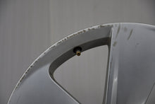 Load image into Gallery viewer, 1x Alufelge 17 Zoll 7.0" 5x100 46ET Glanz Silber 6JA601025B Seat Ibiza Rim Wheel FEL1532676081si