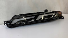 Load image into Gallery viewer, Frontscheinwerfer BMW X7 G07 9880593 LED Links Scheinwerfer Headlight SCH2595494795ha