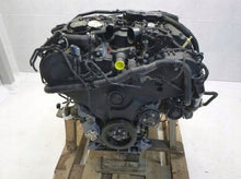 Laden Sie das Bild in den Galerie-Viewer, Motor Jaguar Rover X250 306DT 3.0 241PS 177kW 157TKm 2012 Diesel Engine Komplett MOT3135358403hd